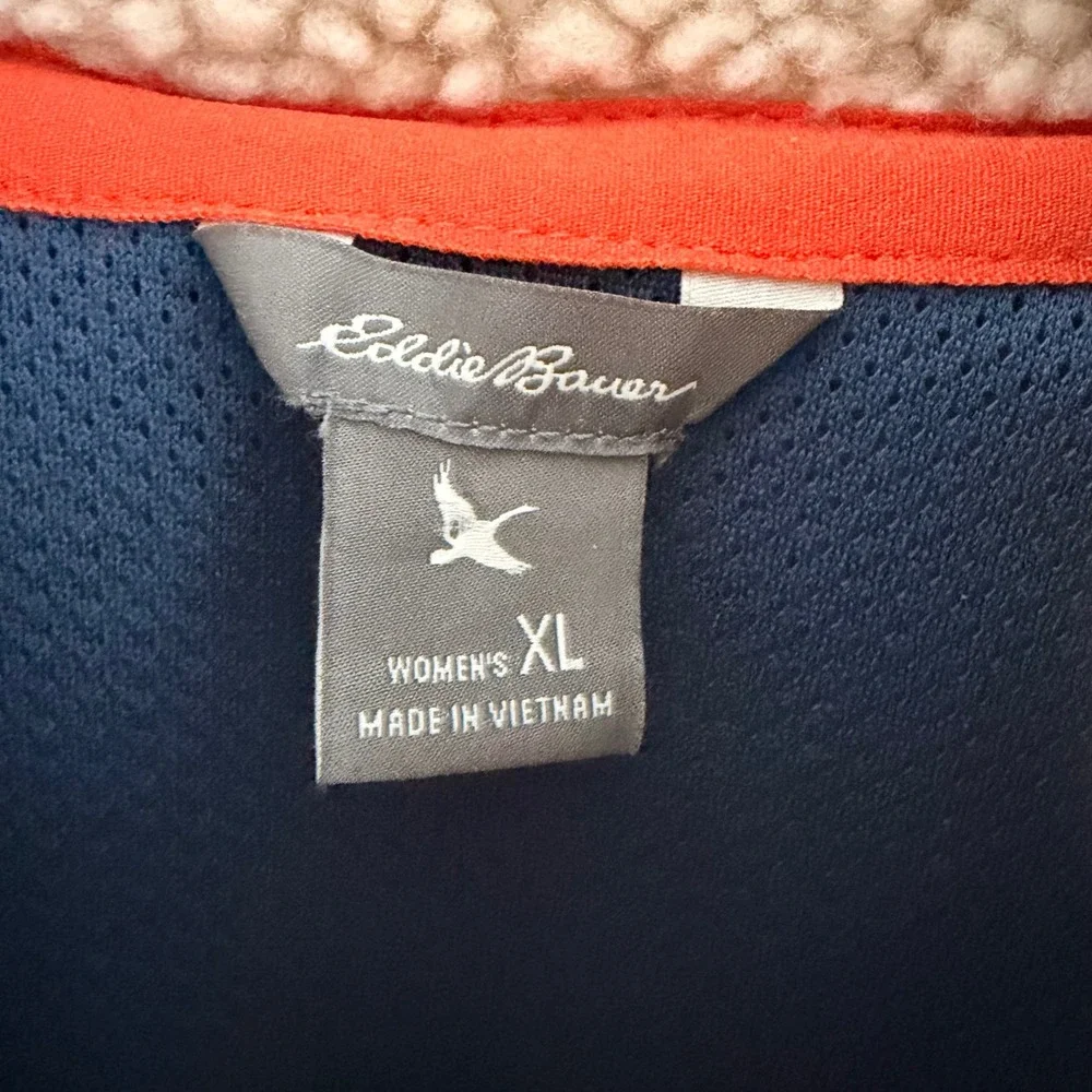 Eddie Bauer Rangefinder Sherpa Vest (XL) Contrasting Trim Casual Staple Piece